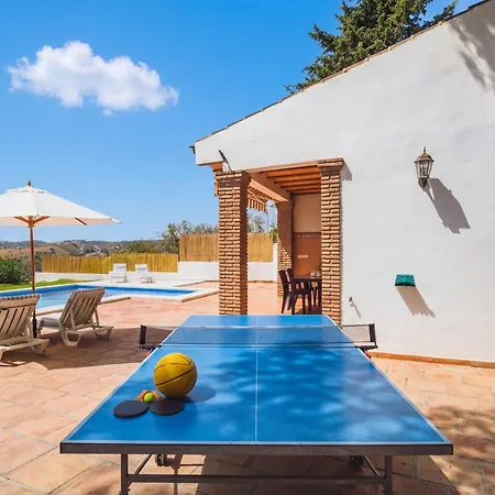 Villa Cubo's Antonio